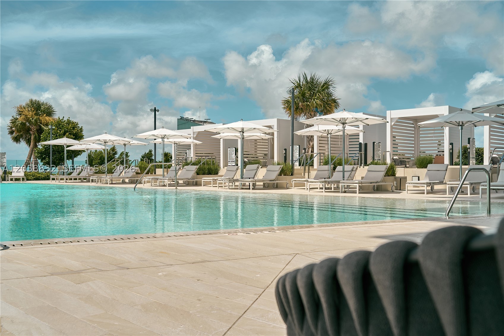300 Biscayne Blvd Way #4007W Miami, FL 33131