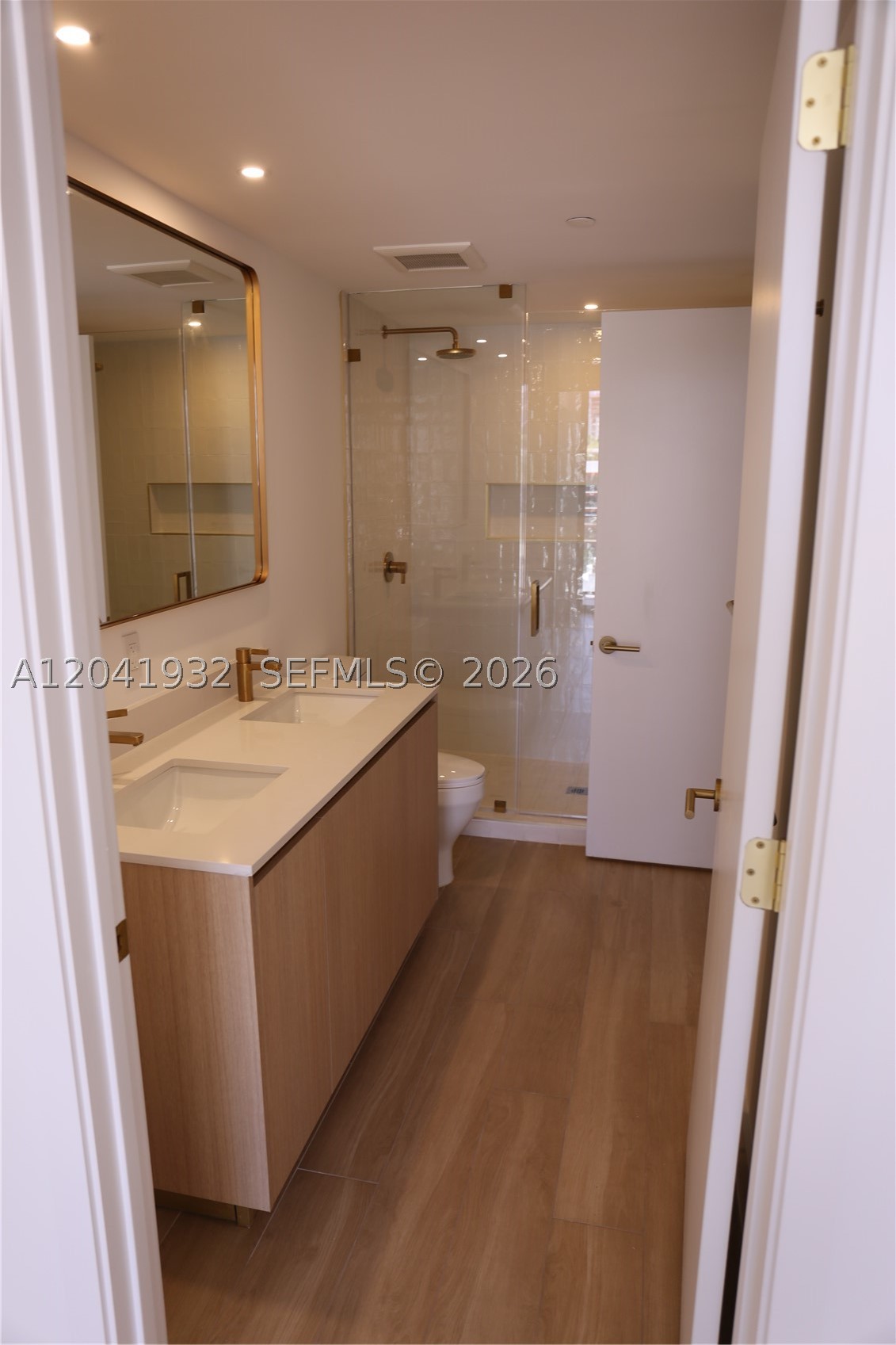 image The Standard Residences Midtown Miami17