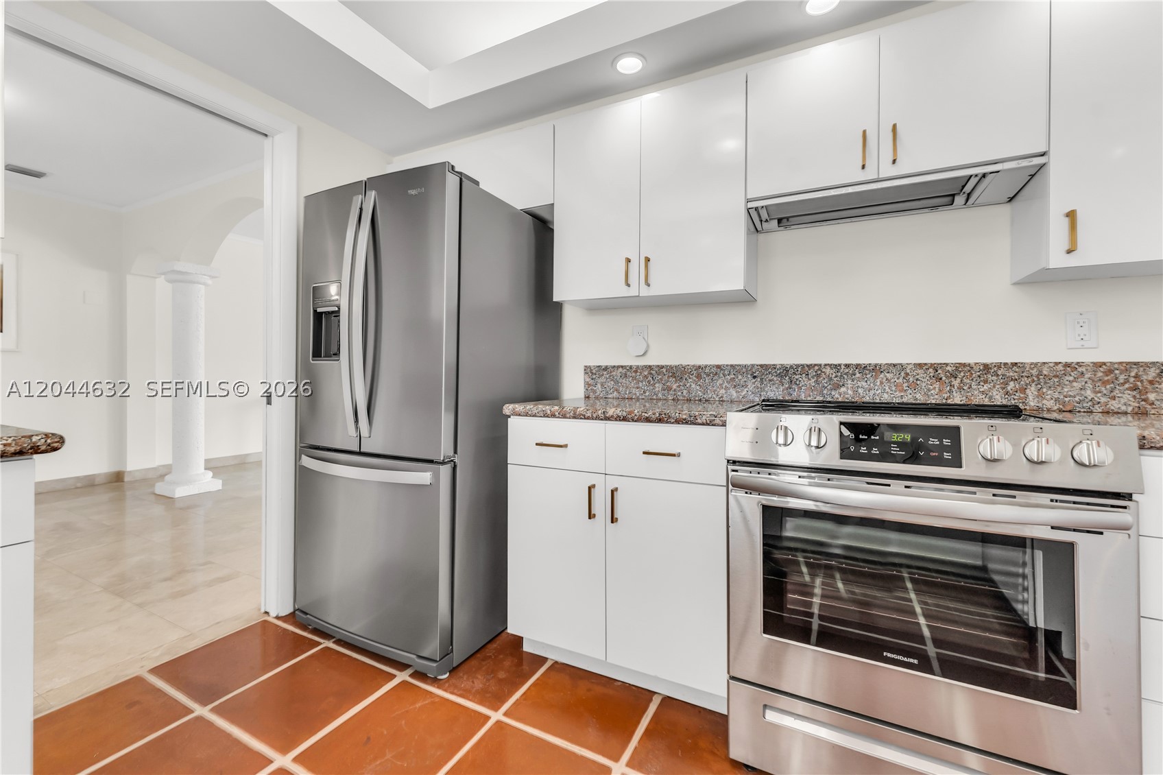 7500 W Treasure Dr North Bay Village, FL 33141