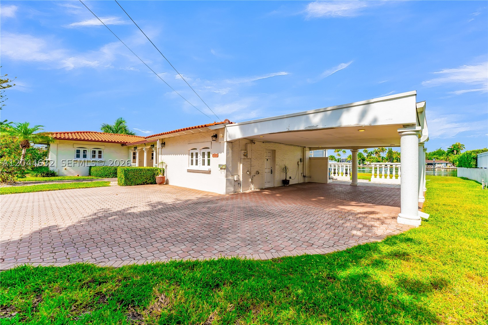 7500 W Treasure Dr North Bay Village, FL 33141