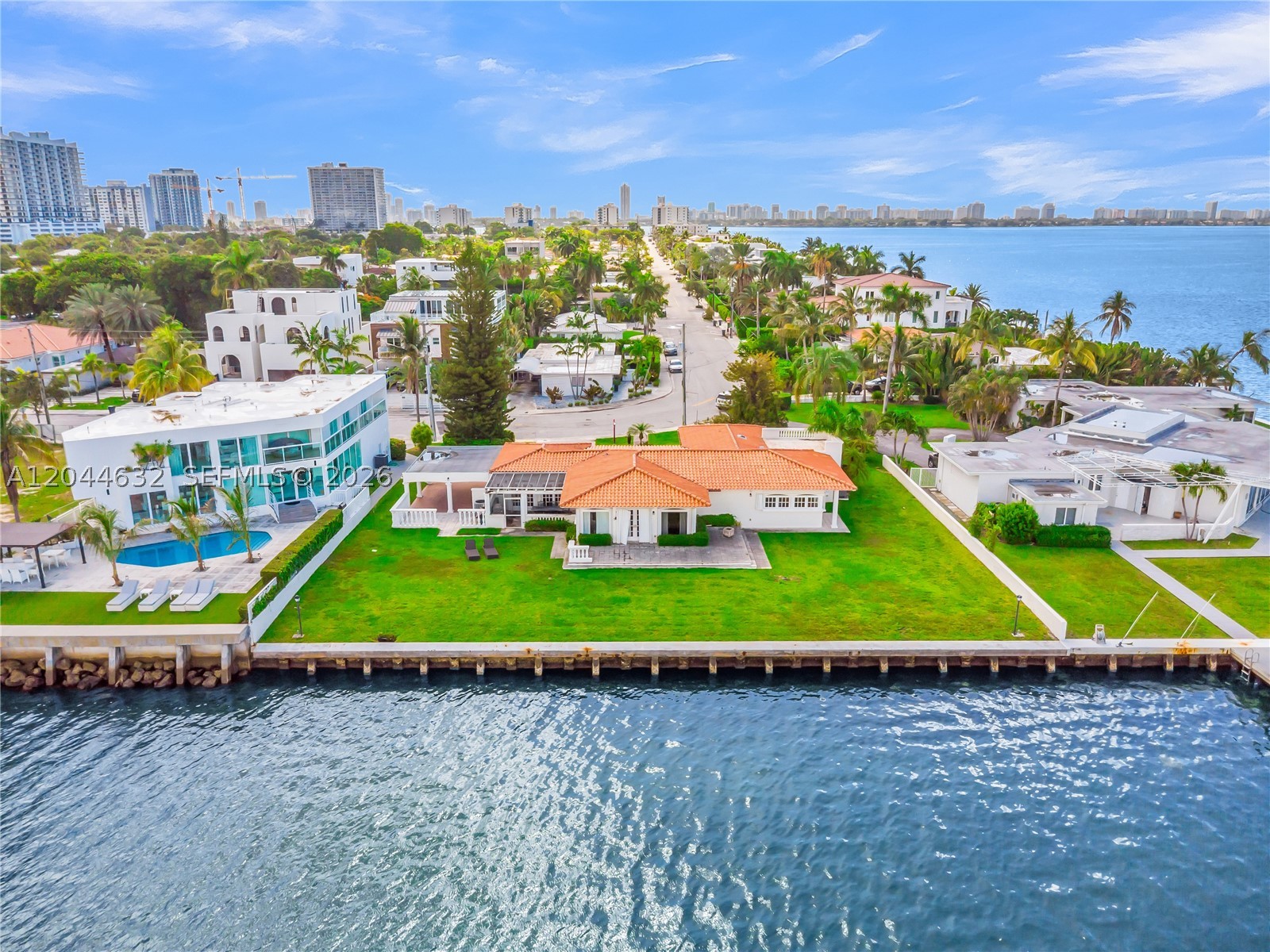7500 W Treasure Dr North Bay Village, FL 33141