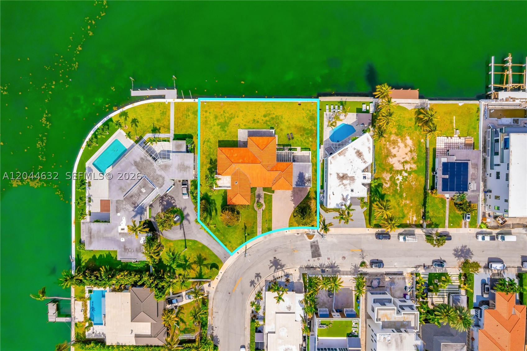 7500 W Treasure Dr North Bay Village, FL 33141