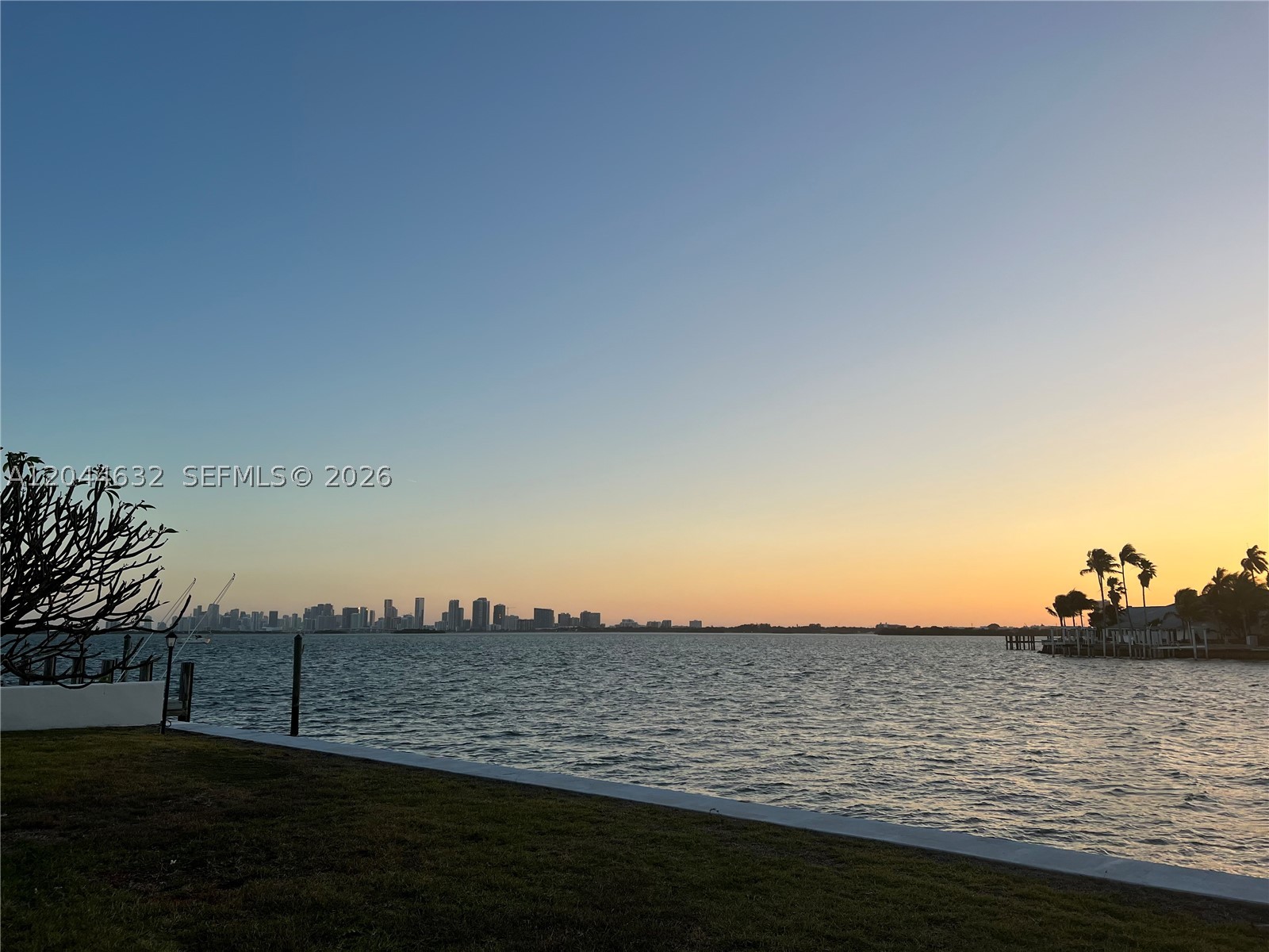 7500 W Treasure Dr North Bay Village, FL 33141