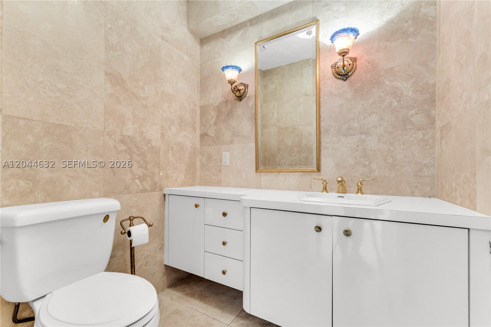 7500 W Treasure Dr North Bay Village, FL 33141