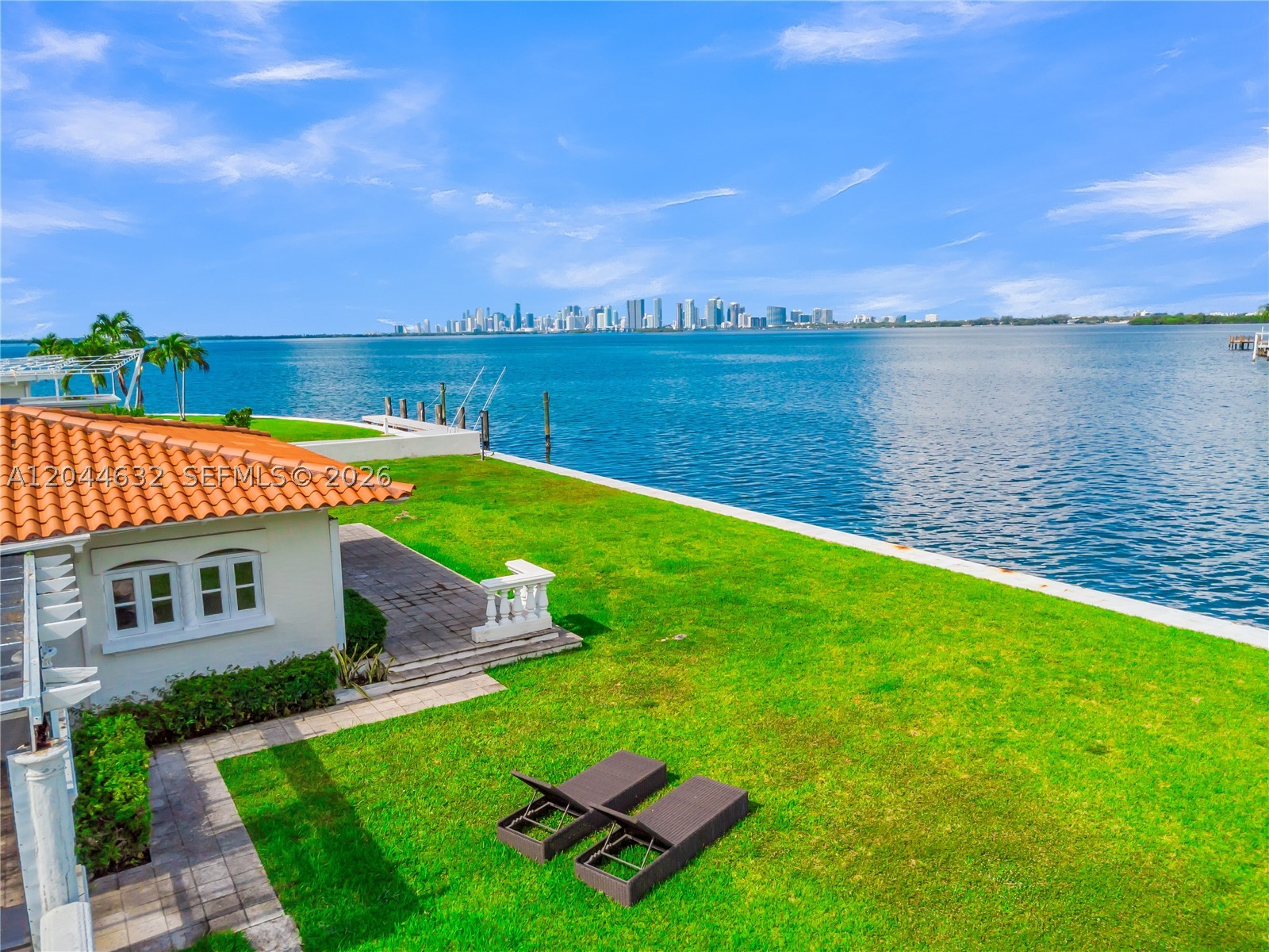 7500 W Treasure Dr North Bay Village, FL 33141