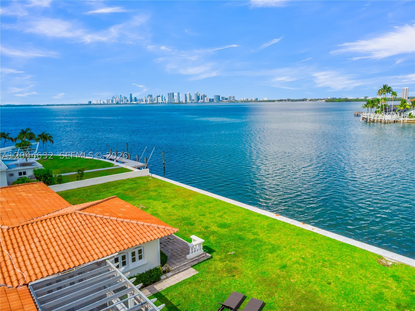 7500 W Treasure Dr North Bay Village, FL 33141