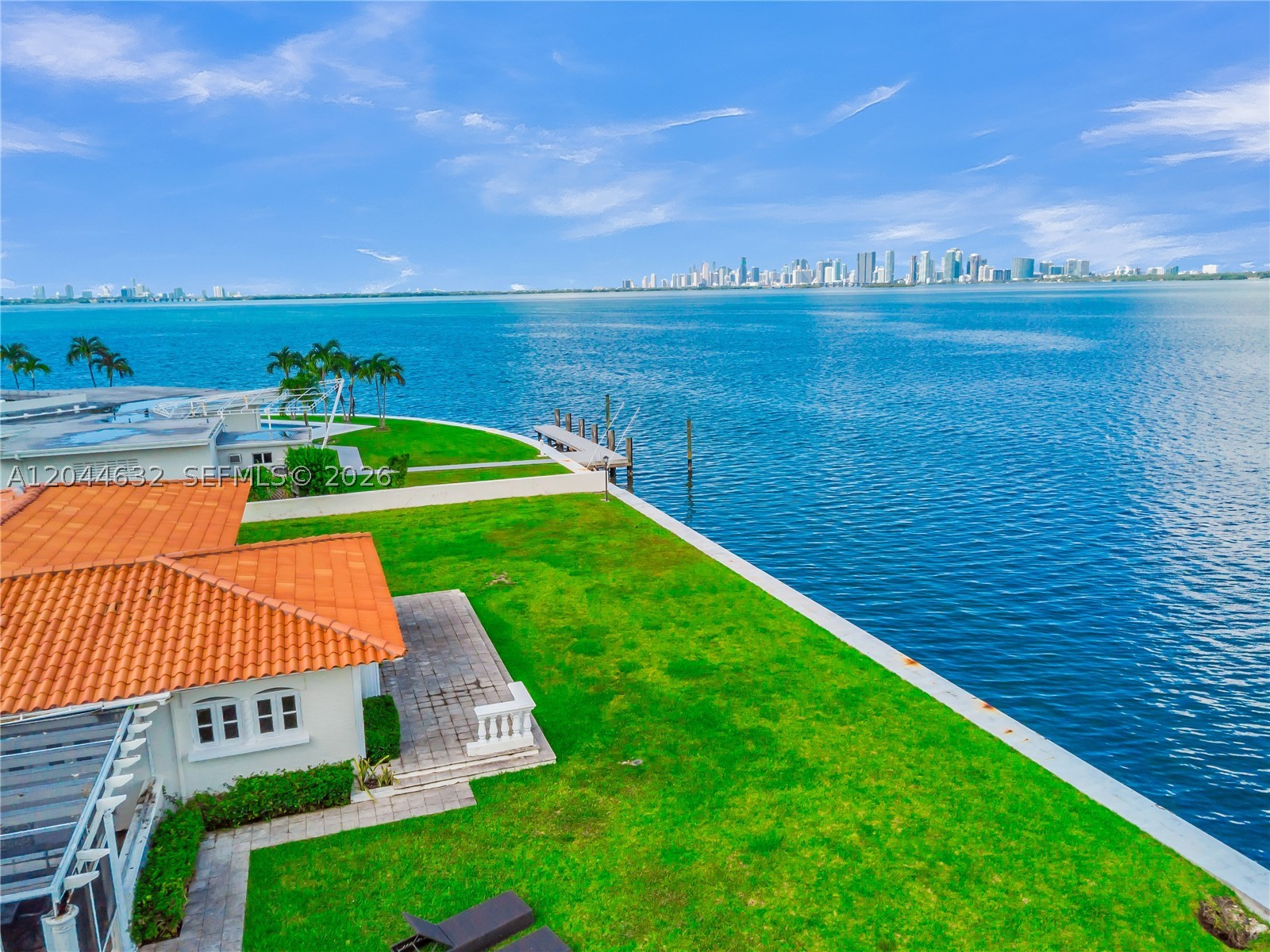 7500 W Treasure Dr North Bay Village, FL 33141