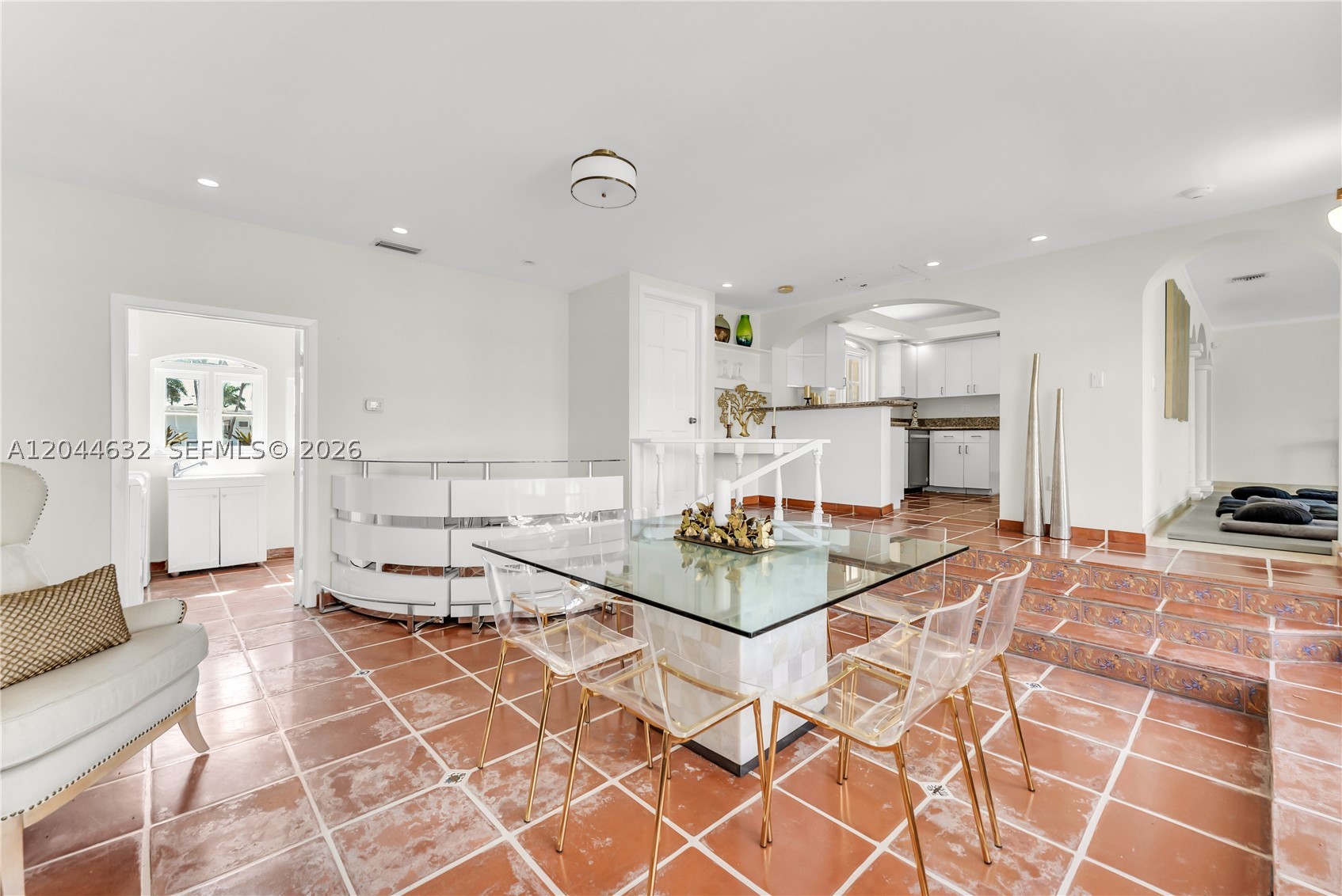 7500 W Treasure Dr North Bay Village, FL 33141