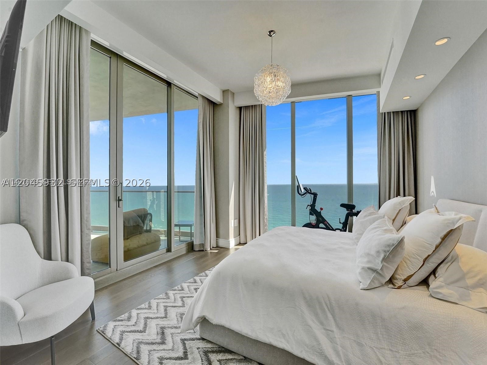 17901 Collins Ave #2301 Sunny Isles Beach, FL 33067