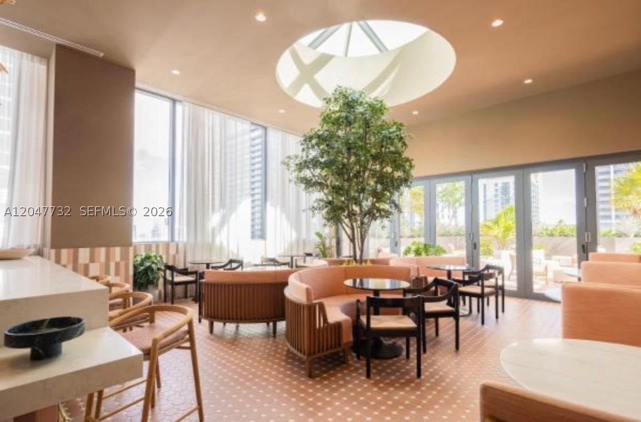 image The Crosby Miami Worldcenter22
