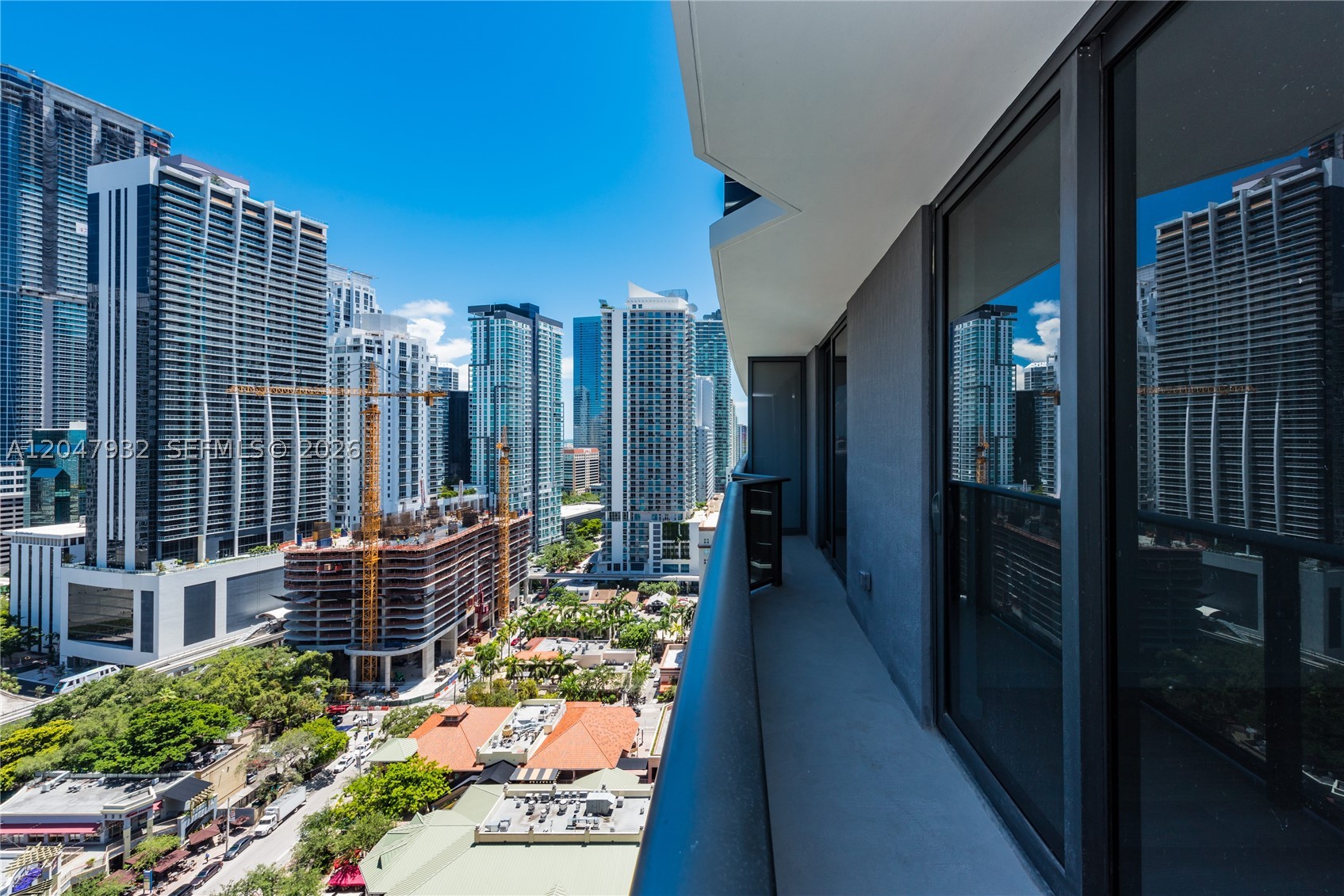 image Brickell Heights West13