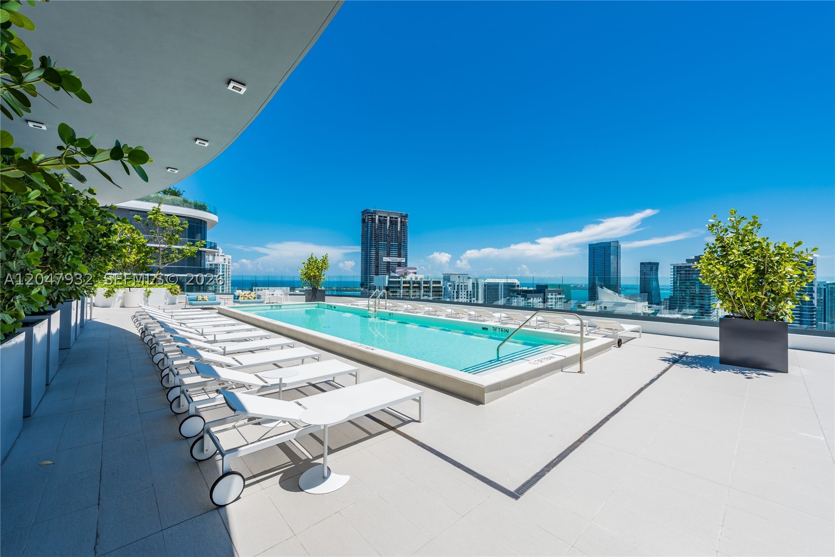 image Brickell Heights West14