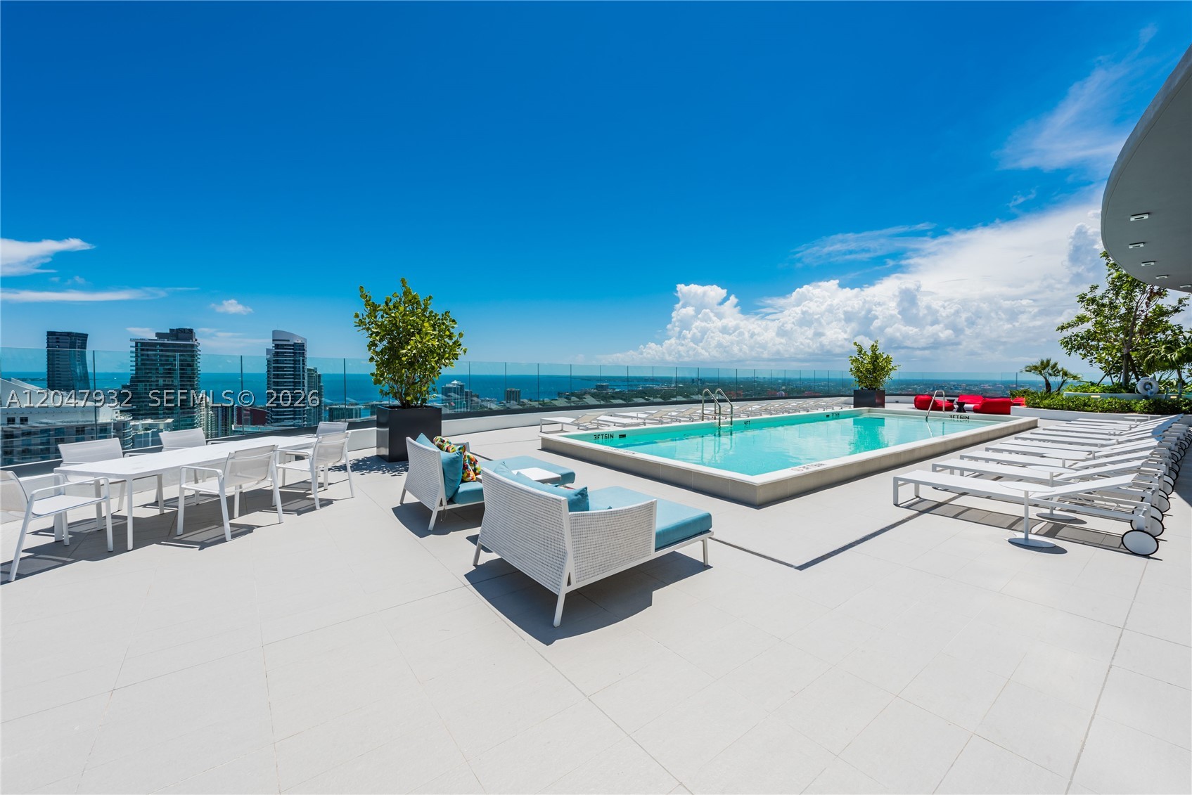 image Brickell Heights West16