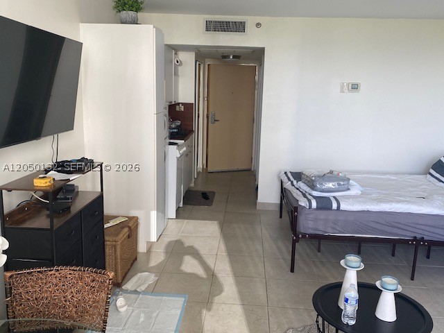 19201 E Collins Ave #442