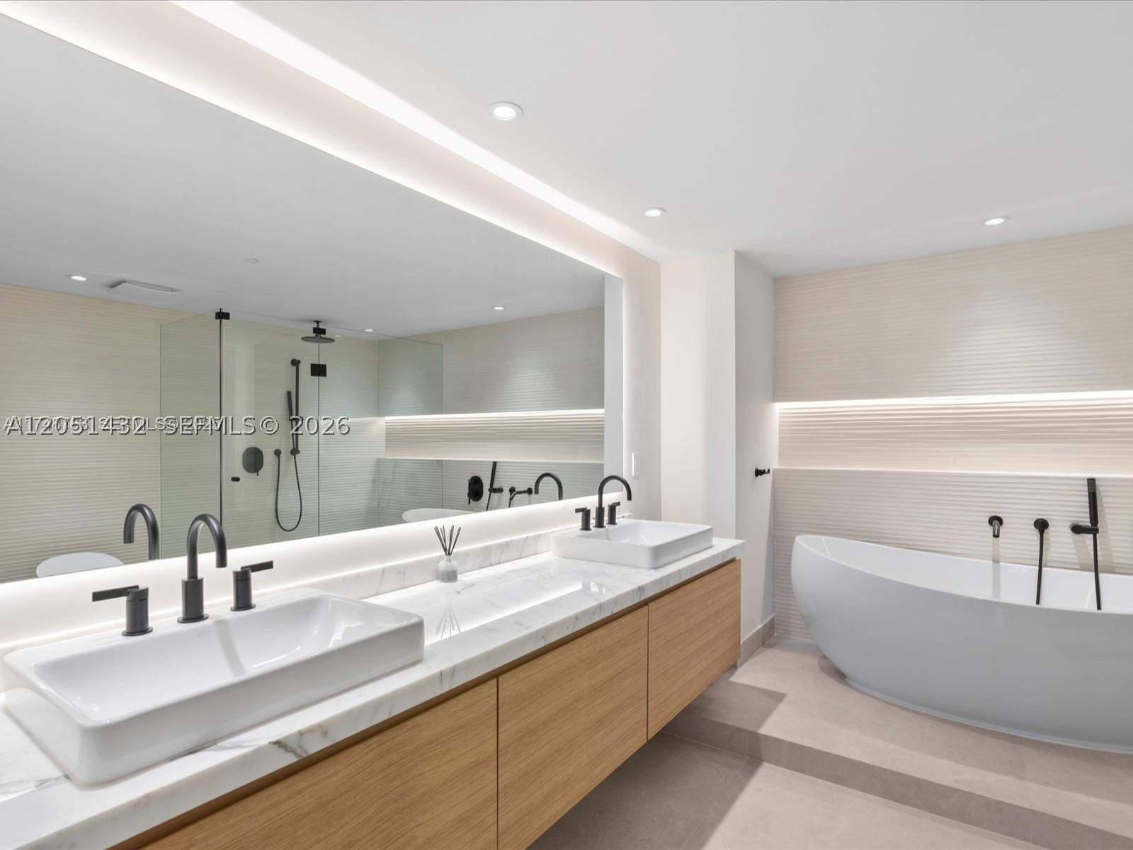 image Icon Brickell II26