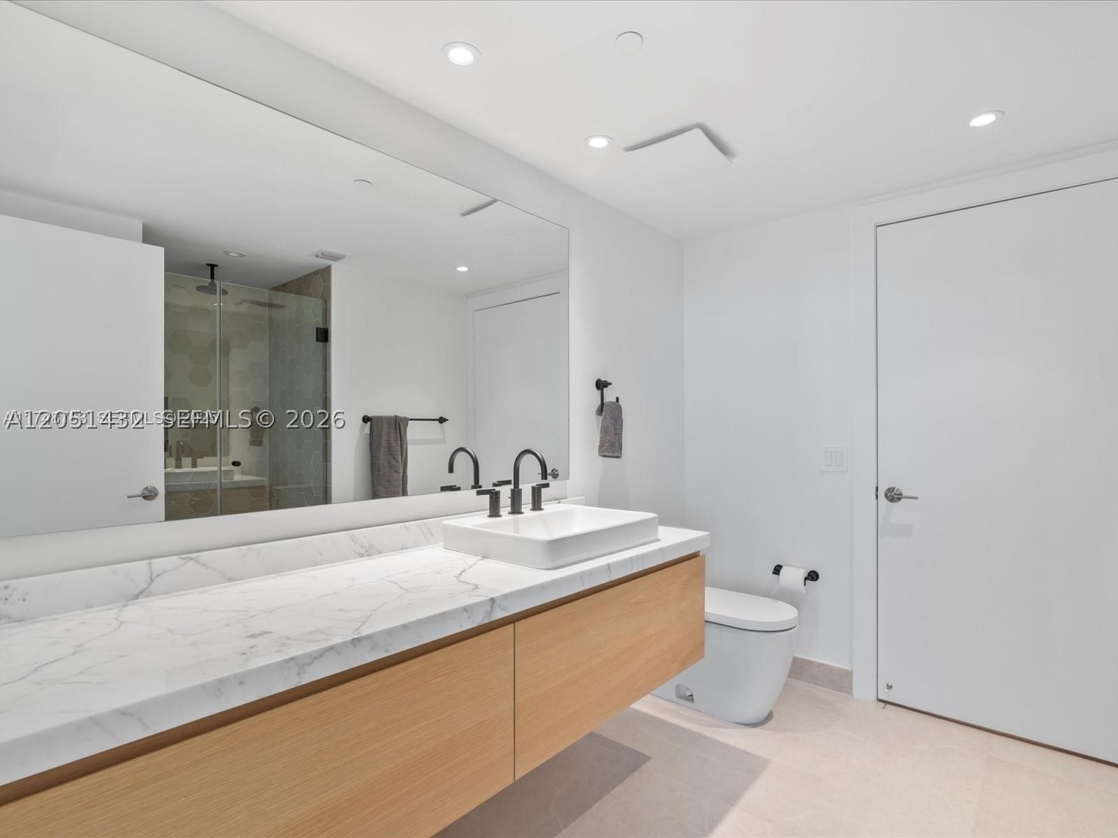 image Icon Brickell II27