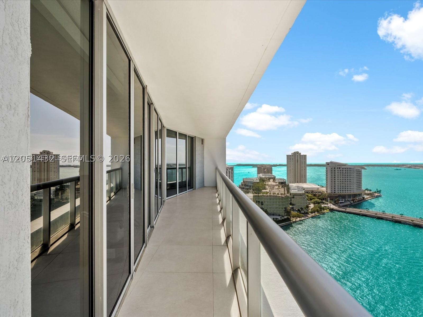 image Icon Brickell II28