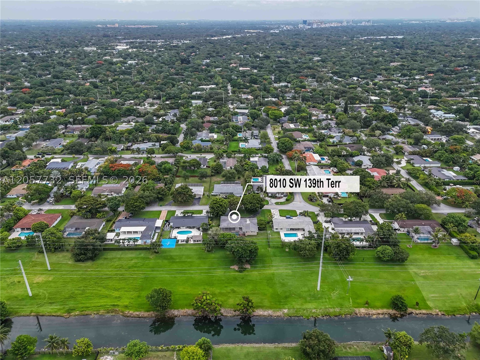 8010 SW 139th Ter Palmetto Bay, FL 33158