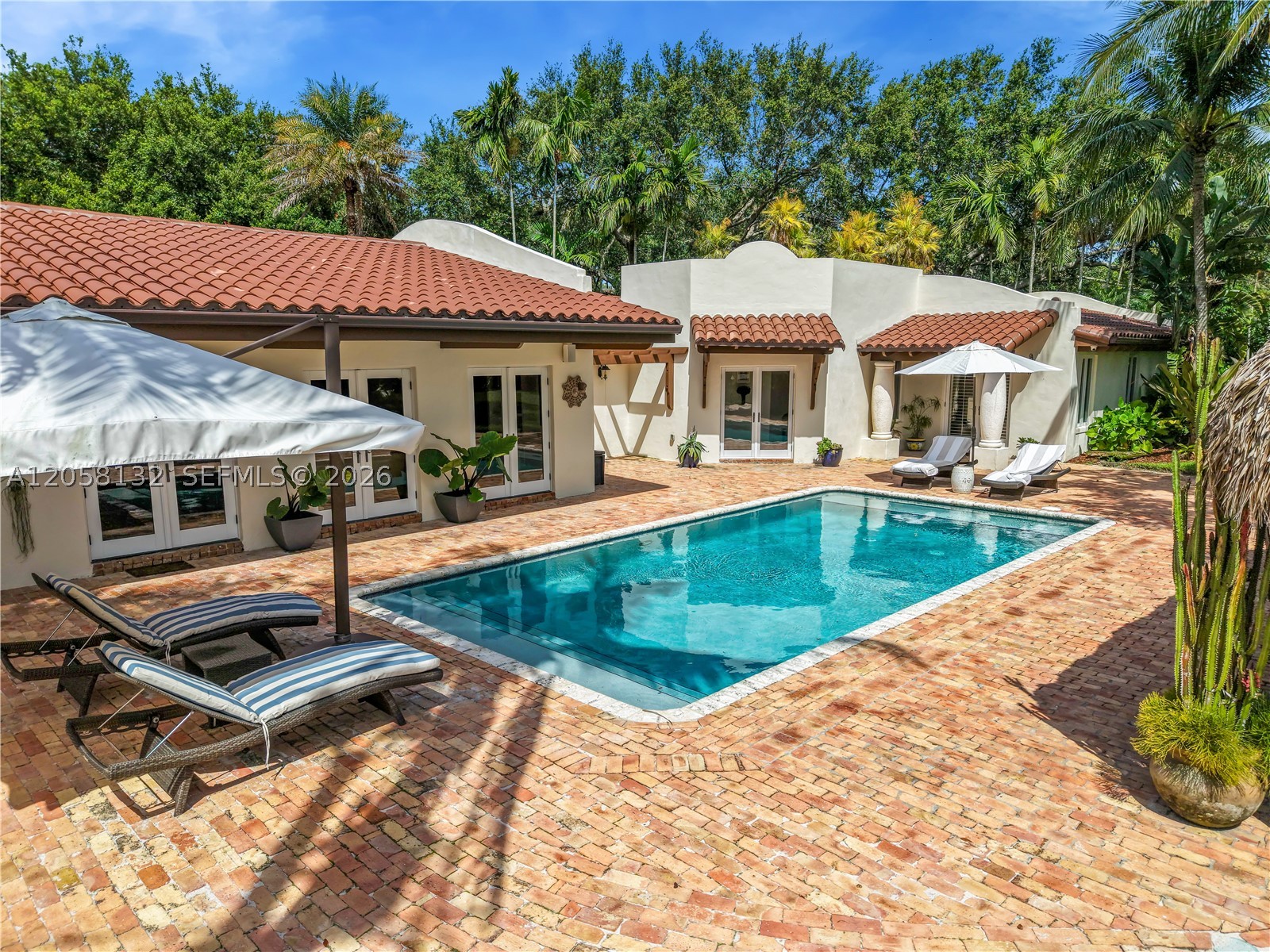 7400 SW 81st Ave Miami, FL 33143