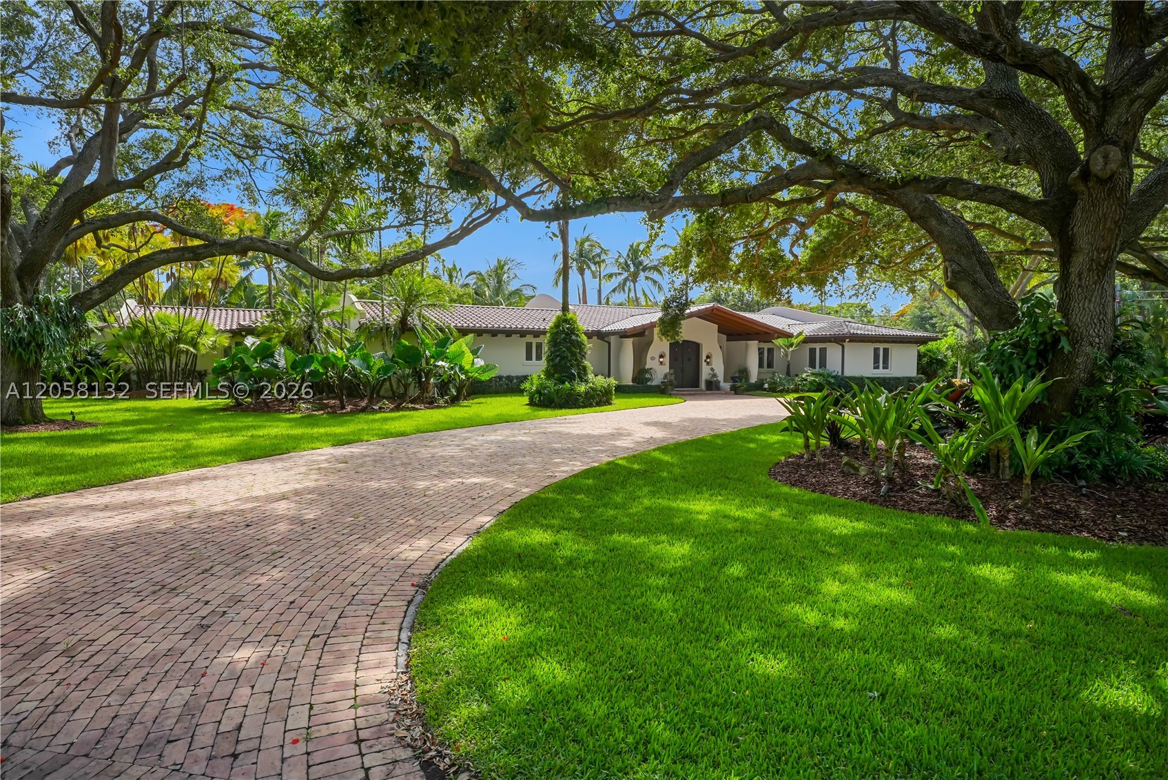 7400 SW 81st Ave Miami, FL 33143