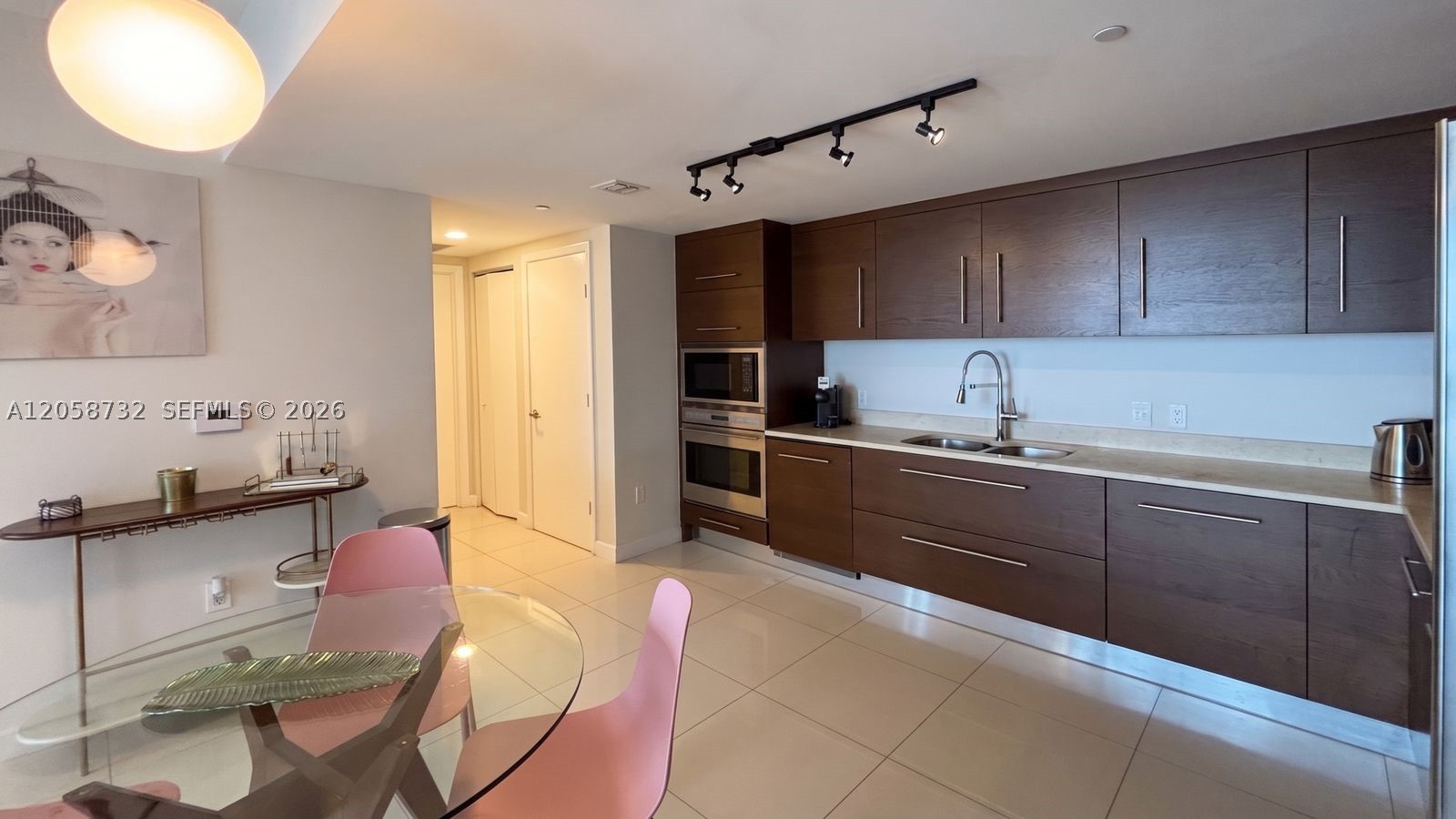 image Icon Brickell III (W Miami)11