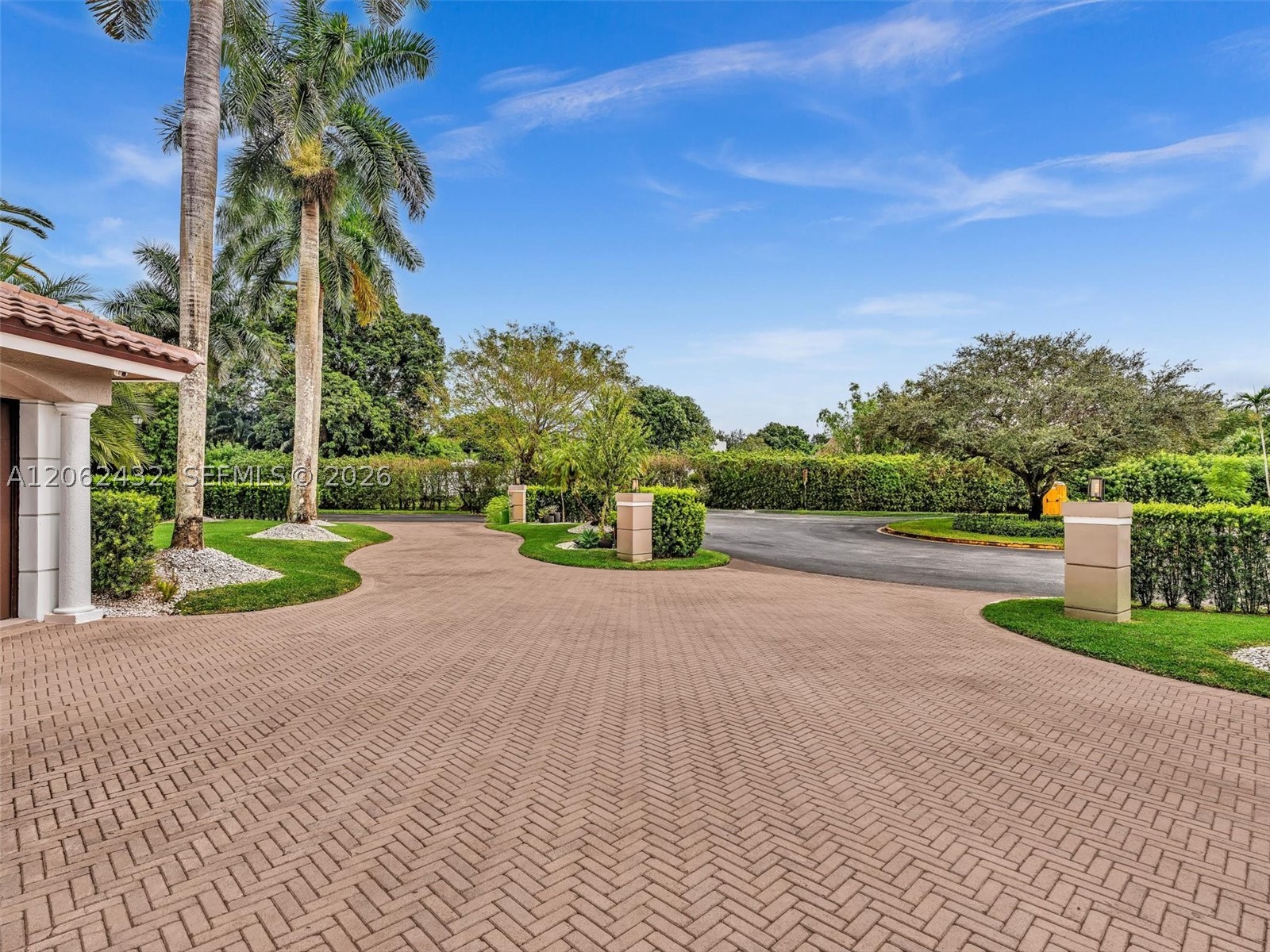 1021 NW 115th Ave Plantation, FL 33323