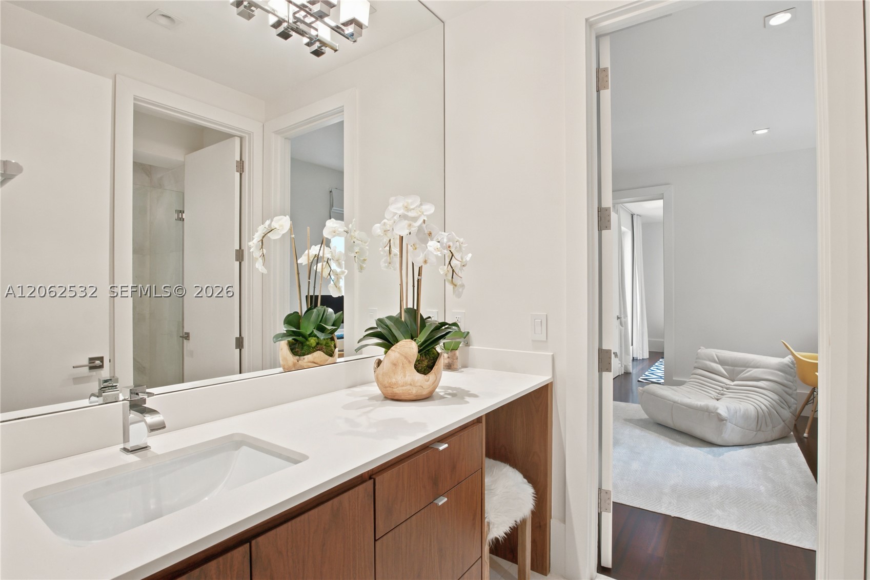 2820 Brickell Ave Miami, FL 33129