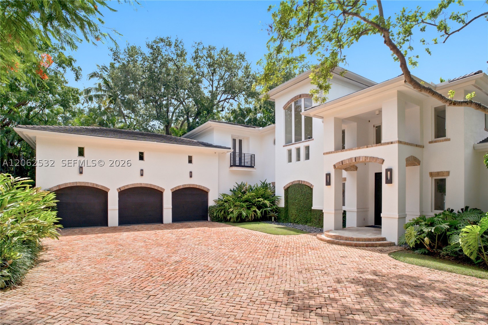 2820 Brickell Ave Miami, FL 33129