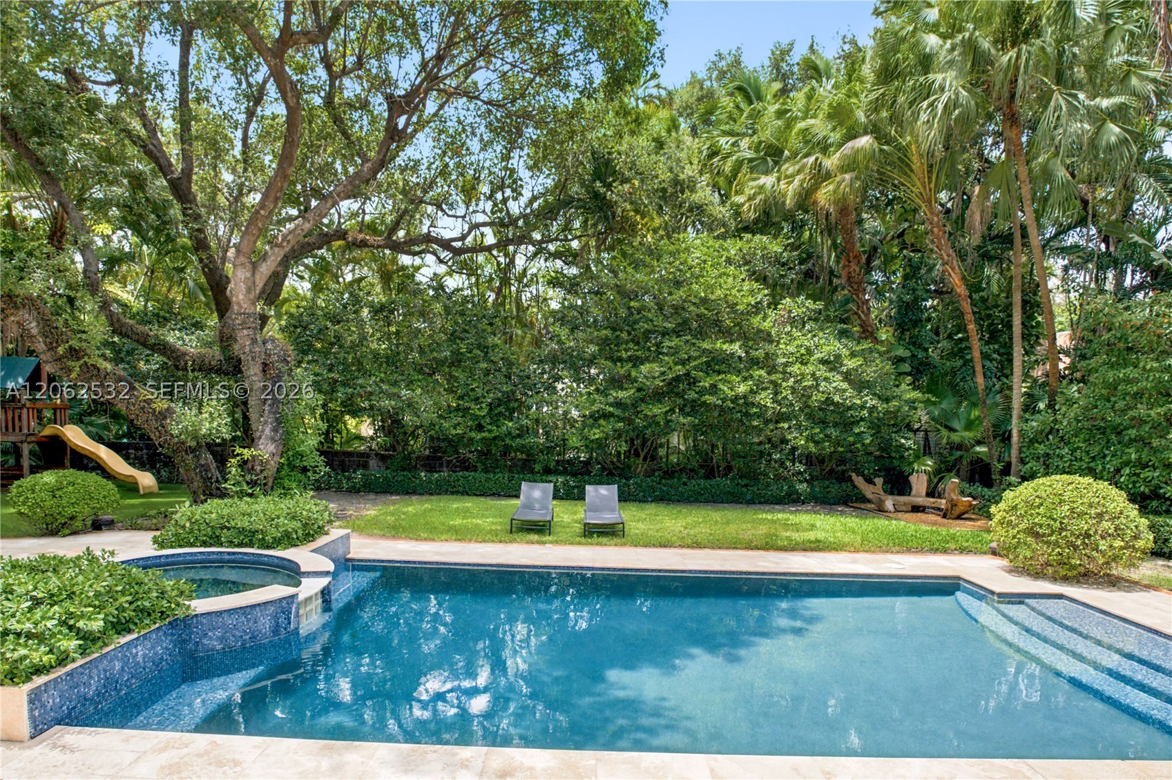 2820 Brickell Ave Miami, FL 33129