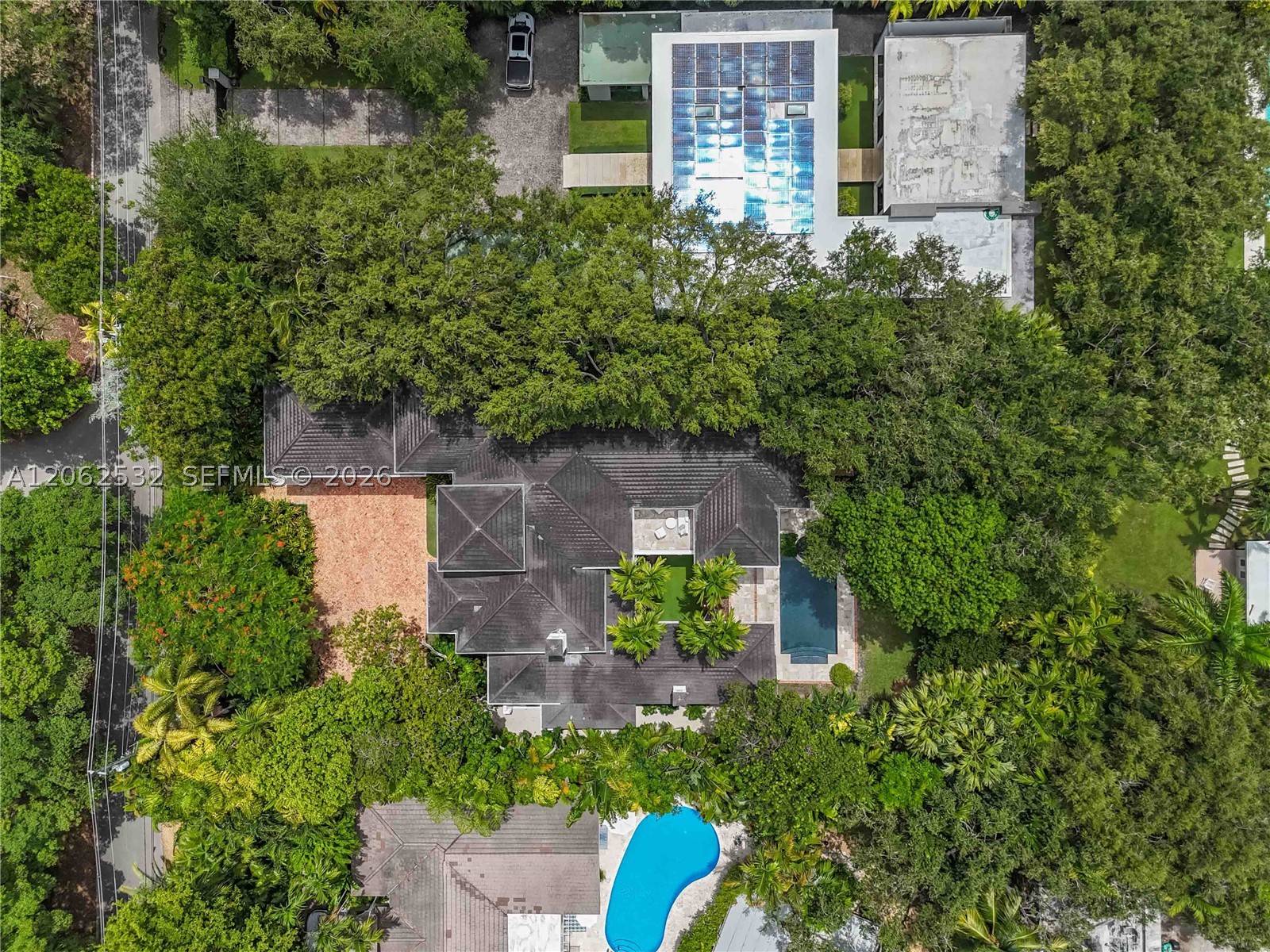 2820 Brickell Ave Miami, FL 33129