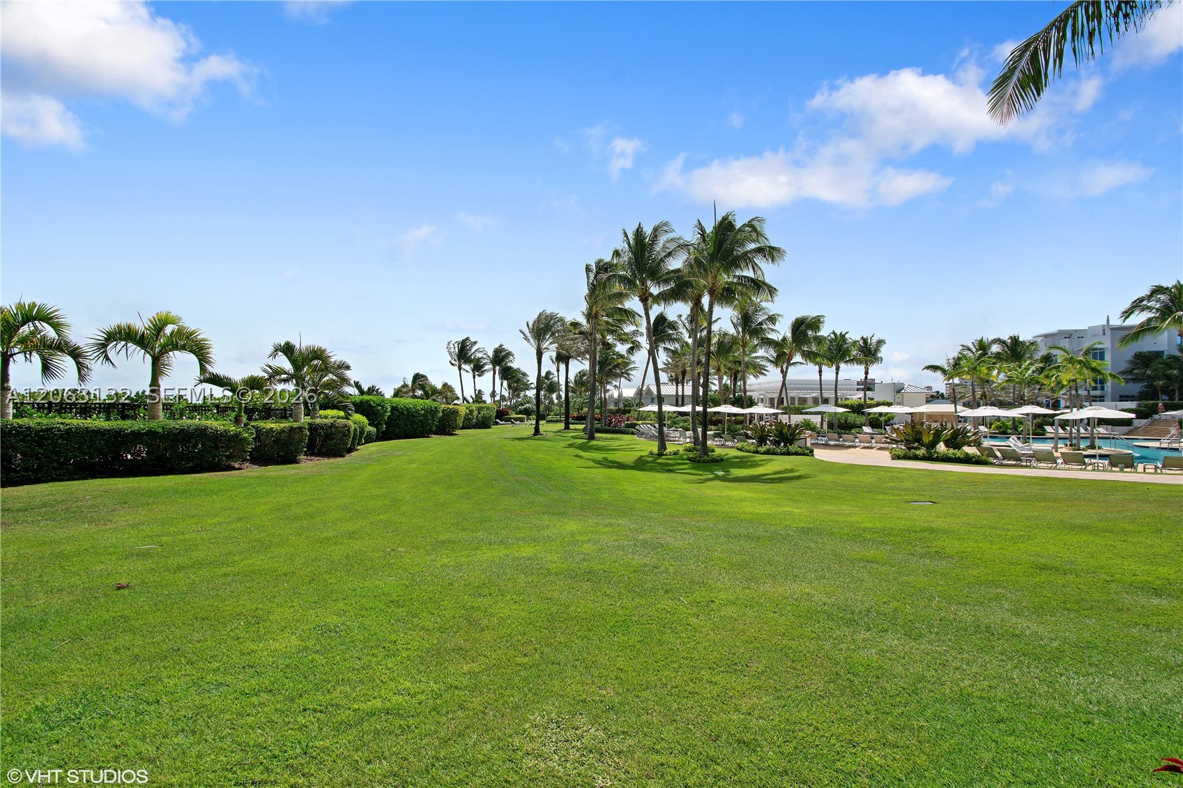 100 S Pointe Dr #3906 Miami Beach, FL 33139