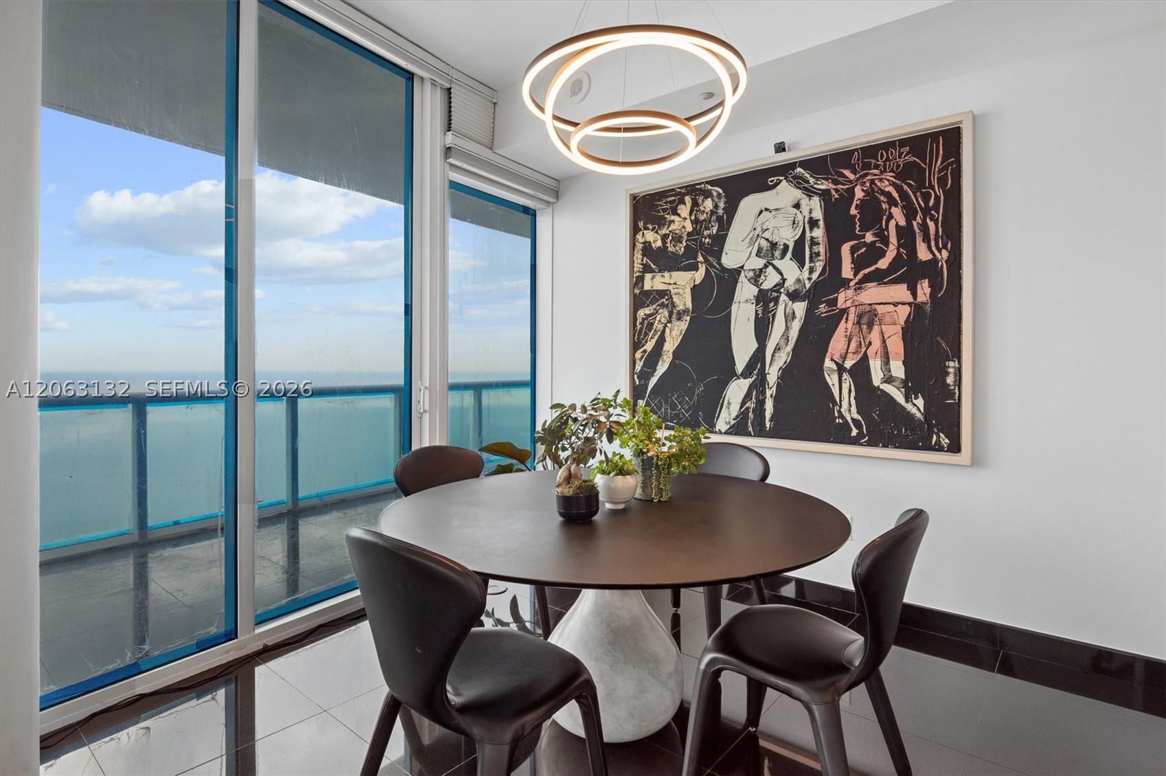 100 S Pointe Dr #3906 Miami Beach, FL 33139