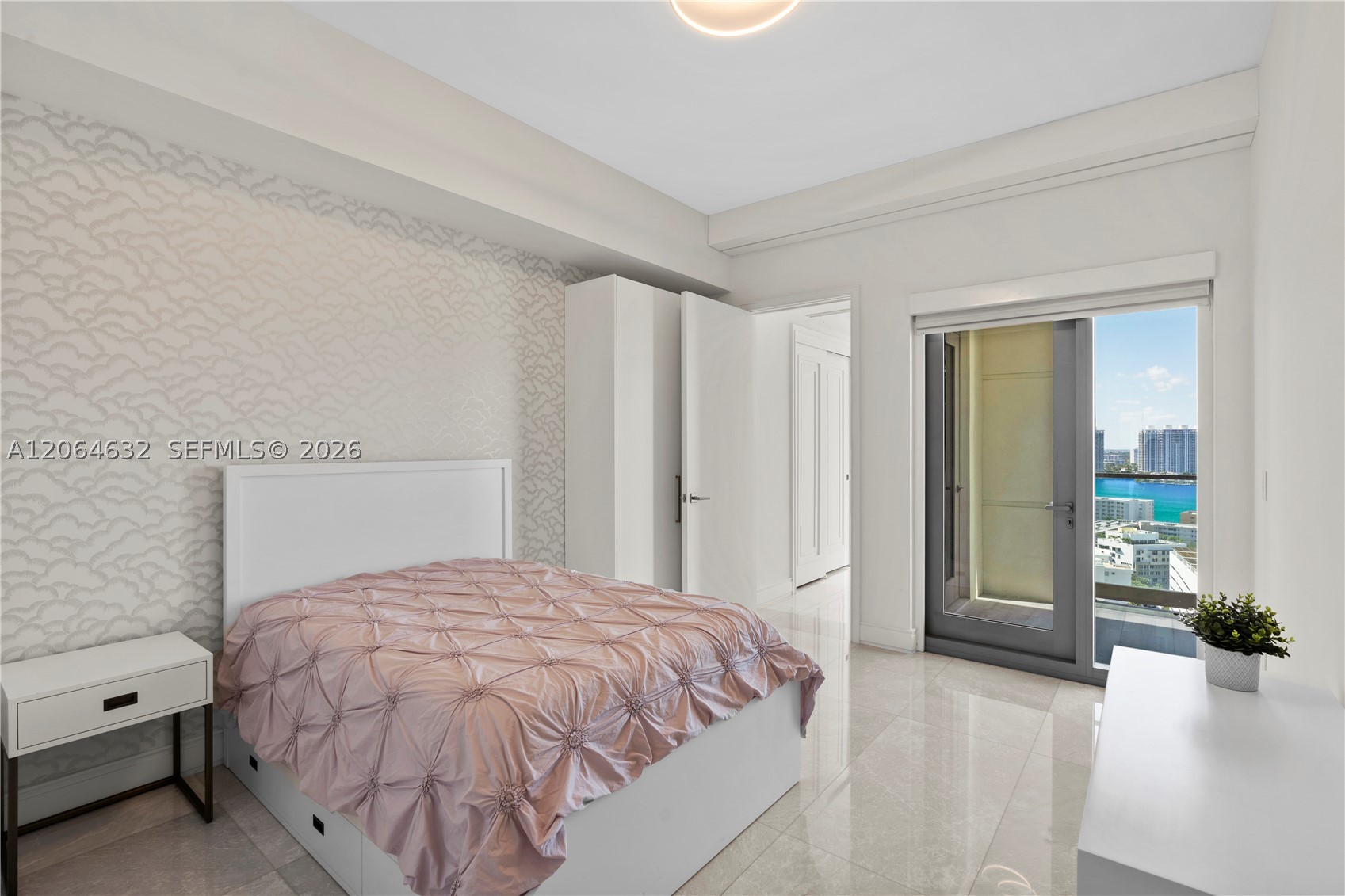 17901 Collins Ave #1803 Sunny Isles Beach, FL 33160