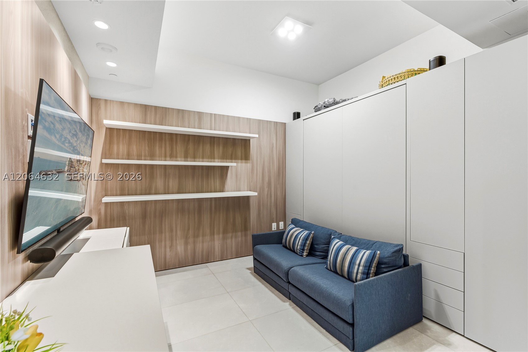 17901 Collins Ave #1803 Sunny Isles Beach, FL 33160
