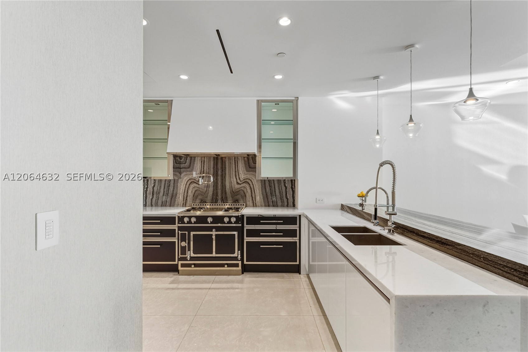 17901 Collins Ave #1803 Sunny Isles Beach, FL 33160