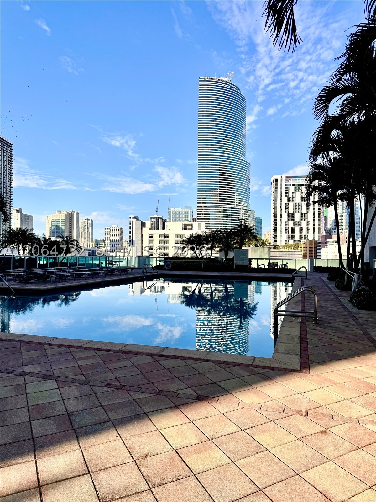 image Brickell on the River North24
