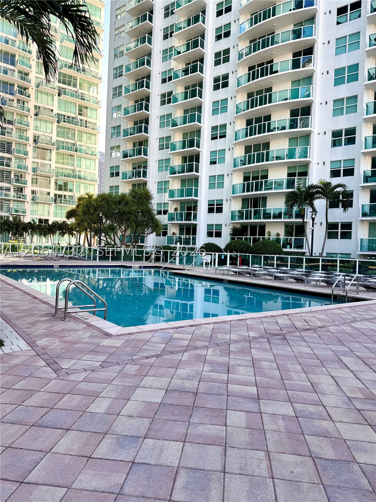 image Brickell on the River North26