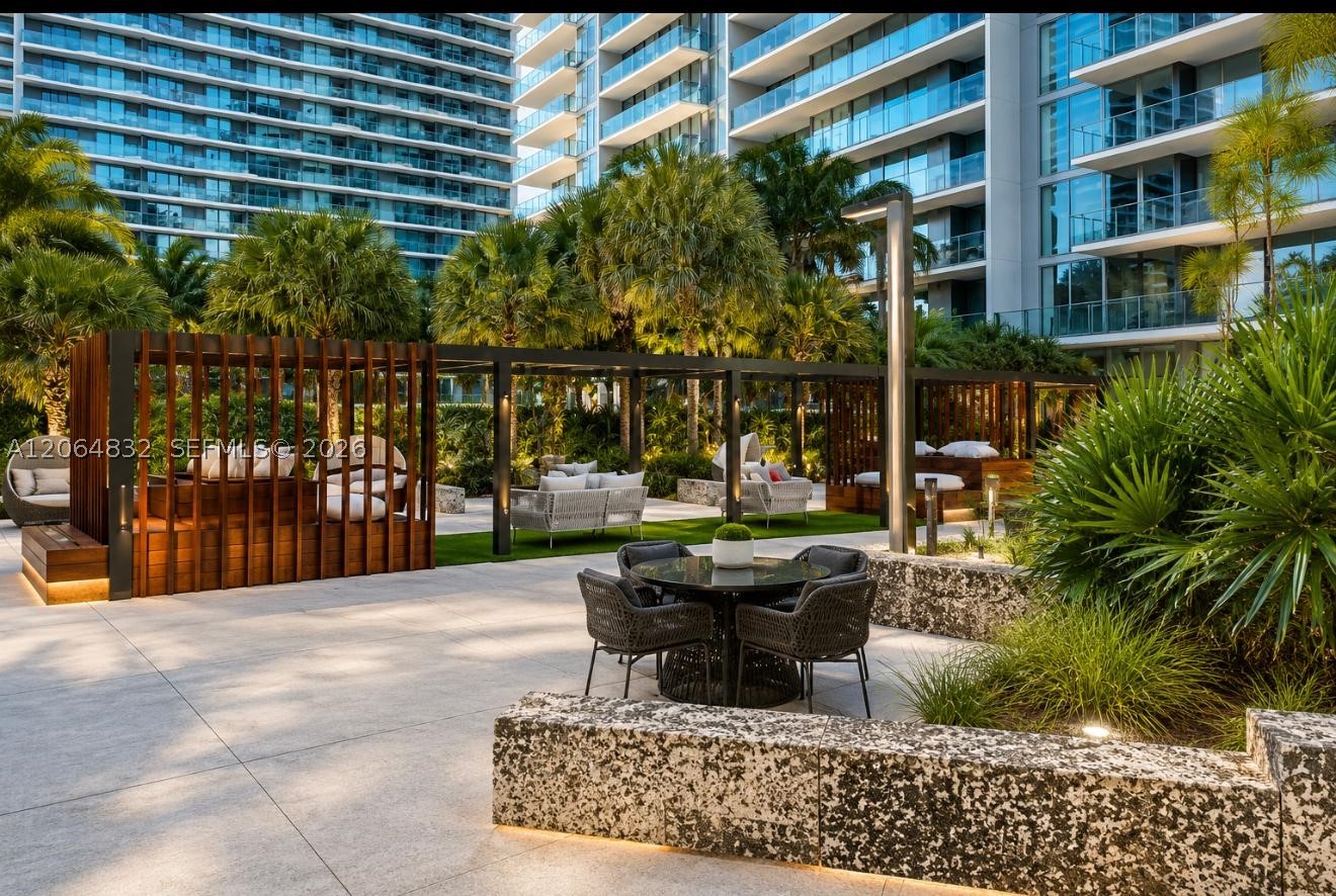 image Rise Brickell City Centre11