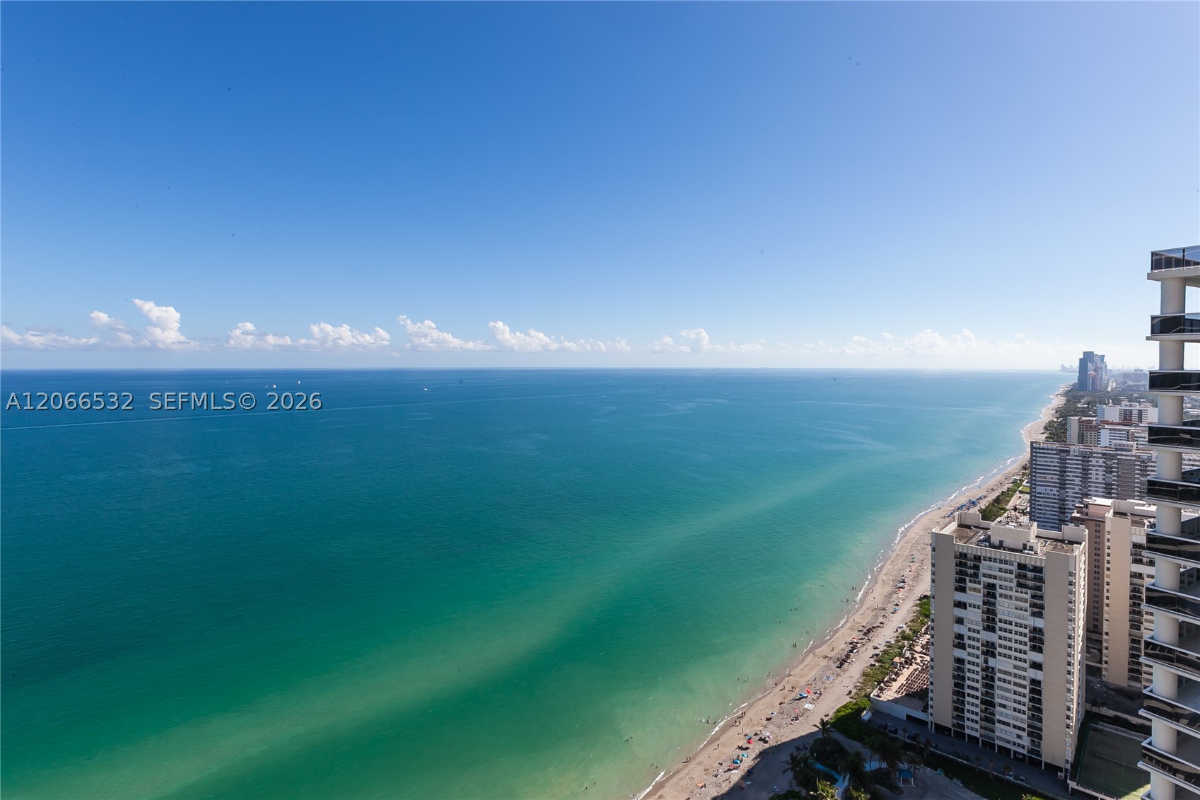 image Beach Club 248