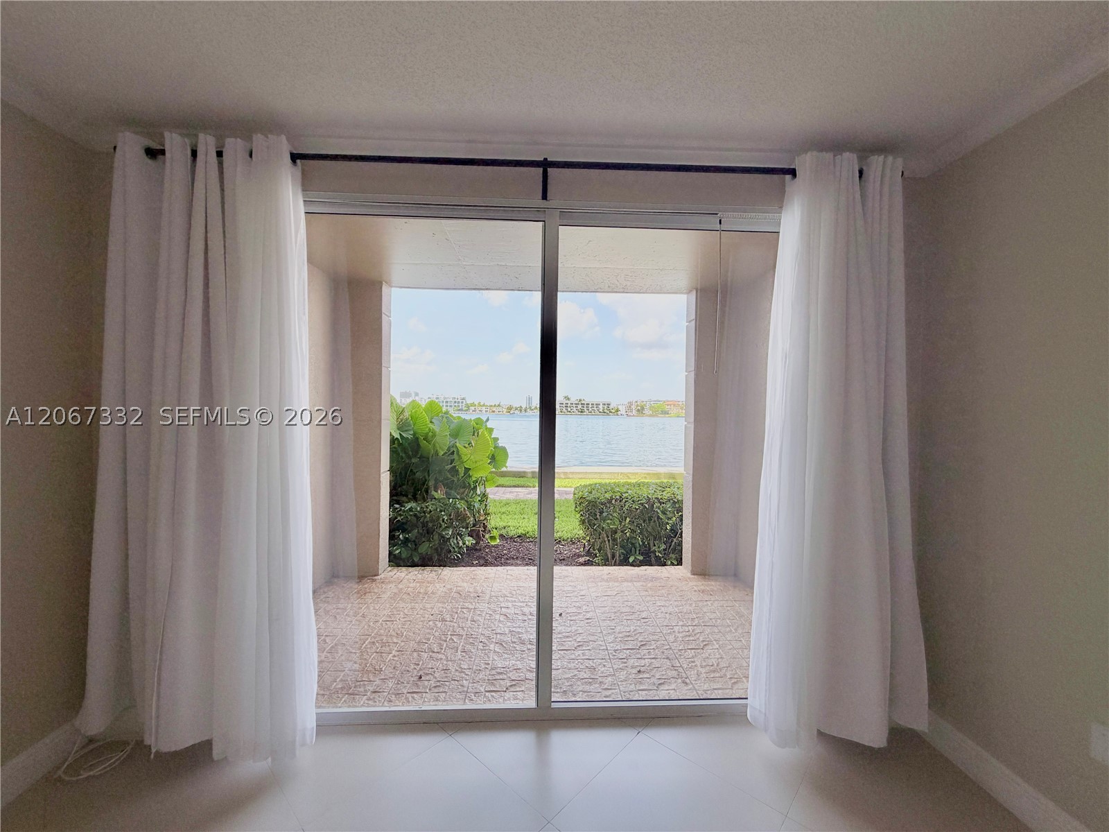 image Porto Bellagio Condo15