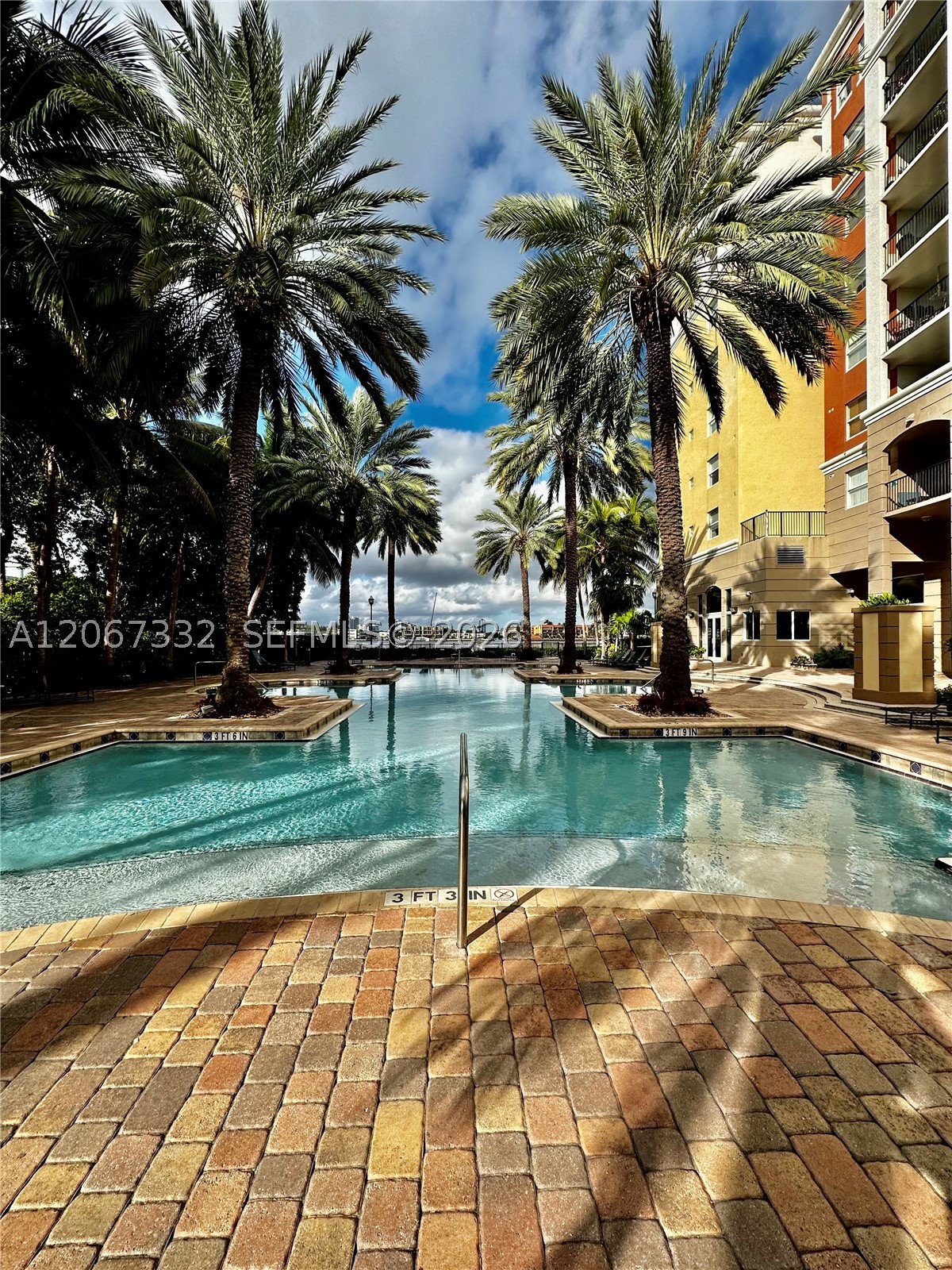image Porto Bellagio Condo25