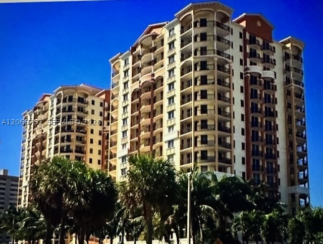 2011 N Ocean Blvd #602