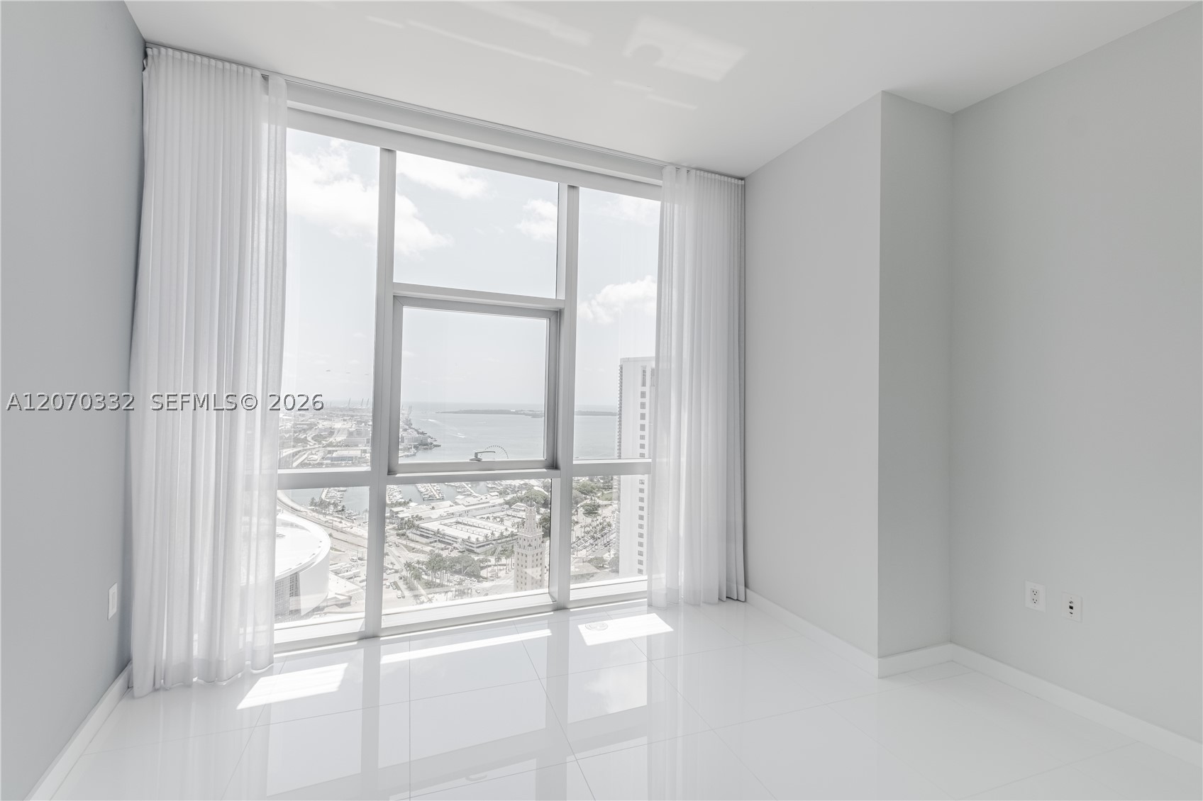 image Paramount Miami Worldcenter14