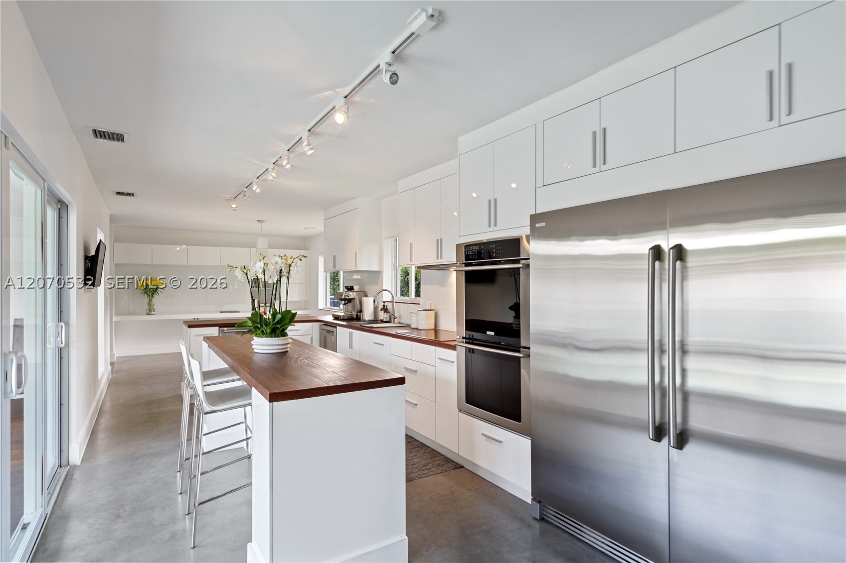 4001 Monserrate St Coral Gables, FL 33146