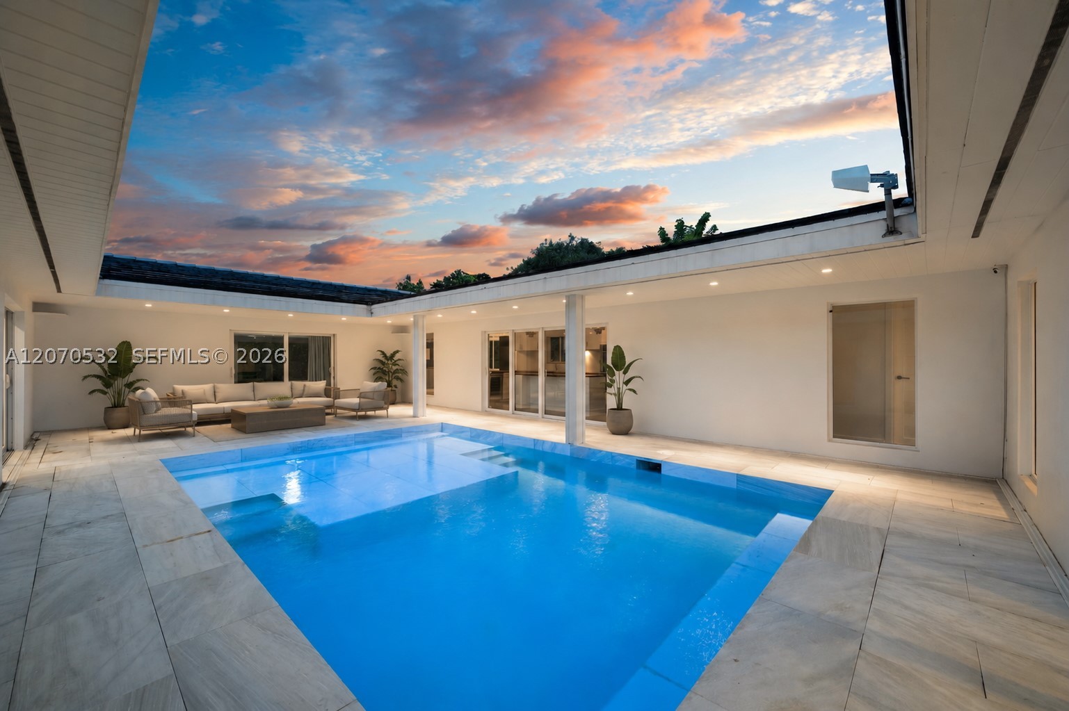 4001 Monserrate St Coral Gables, FL 33146