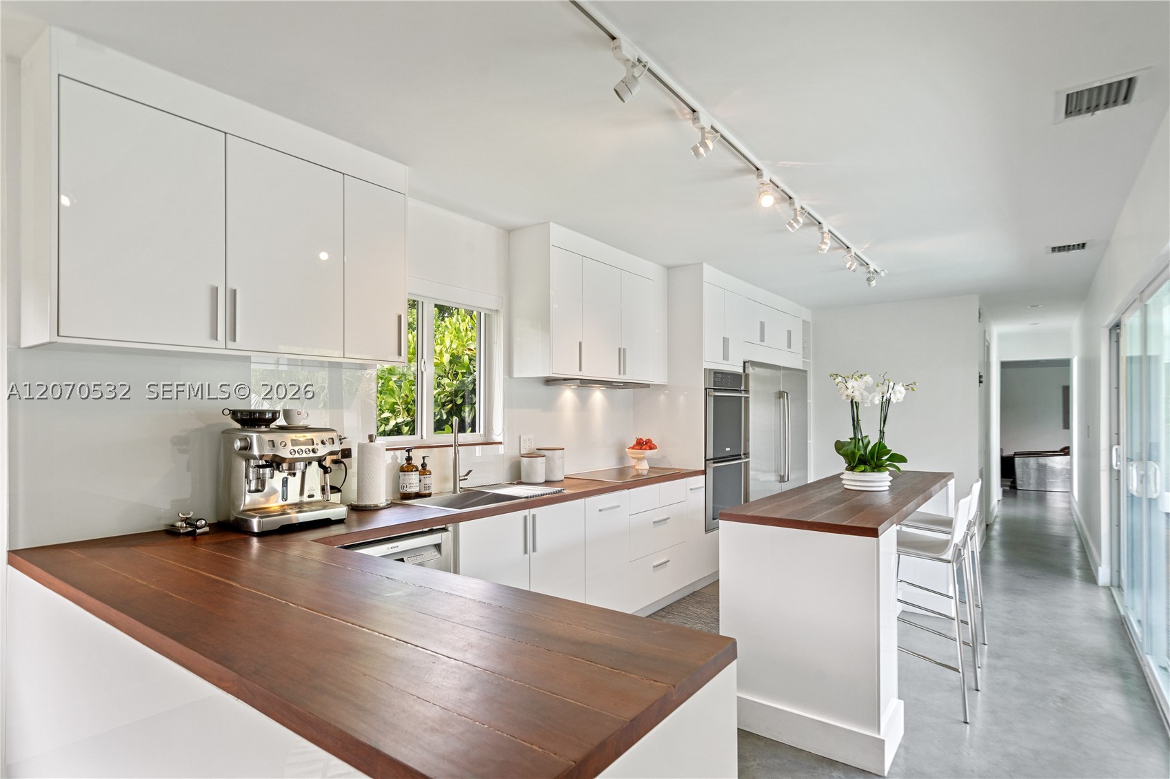 4001 Monserrate St Coral Gables, FL 33146
