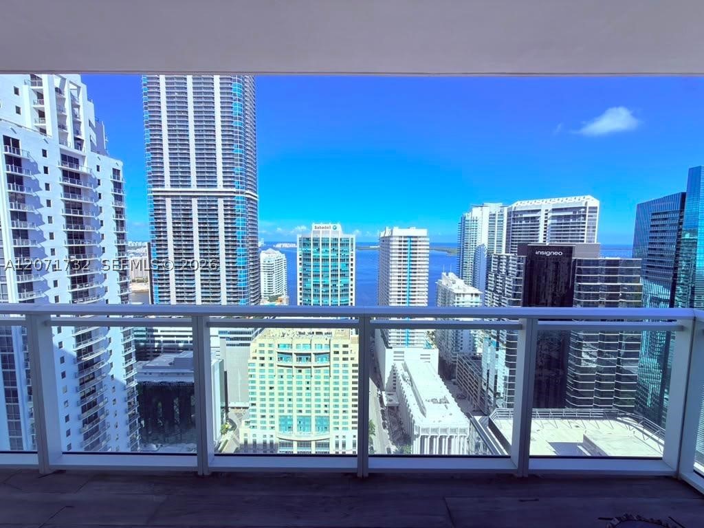 image The Bond on Brickell1