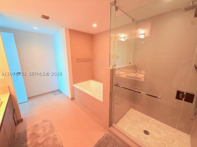 image The Bond on Brickell25