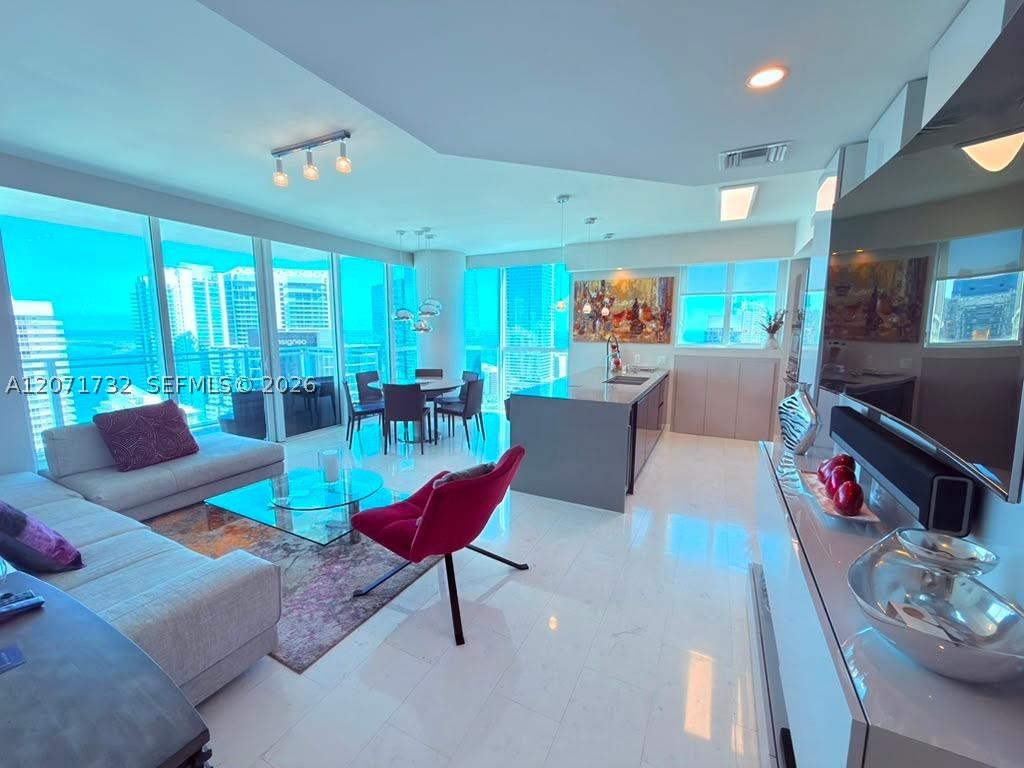 image The Bond on Brickell5