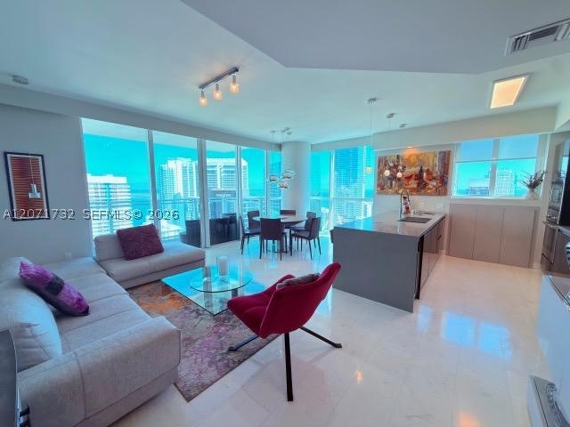 image The Bond on Brickell6